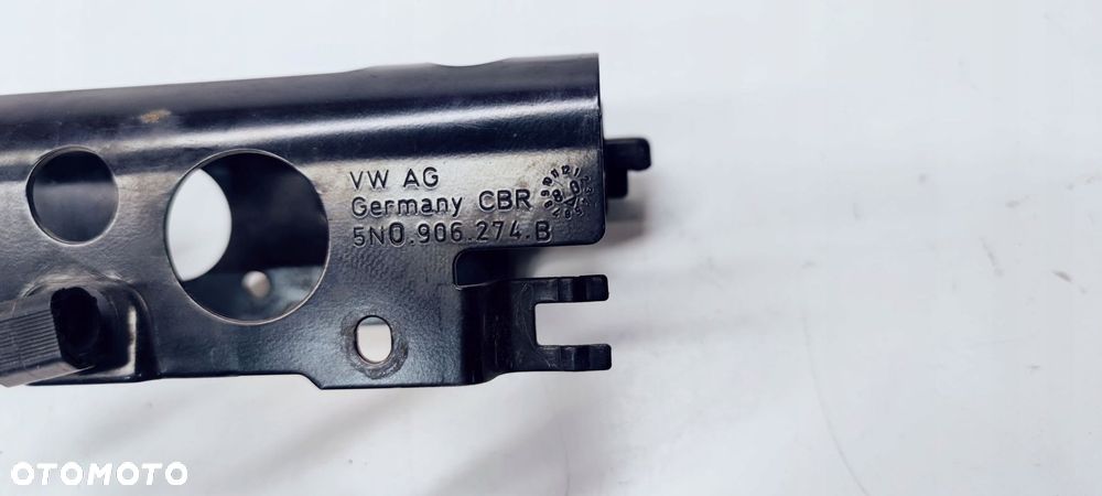 OBUDOWA POMPY PALIWA AUDI A3 2.0 TDI CR 5N0906274B - 3