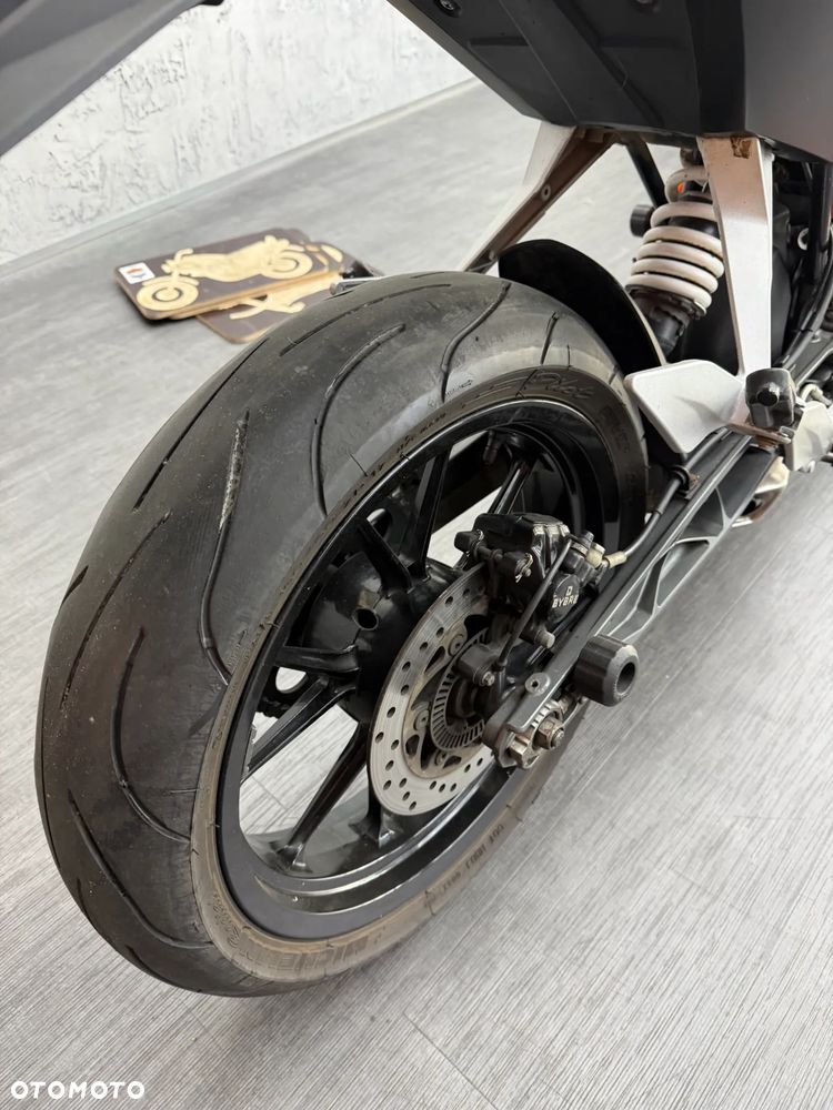 KTM Duke 125 - 15