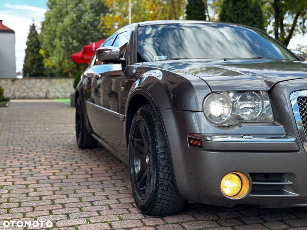 Chrysler 300C 3.0 V6 CRD - 33