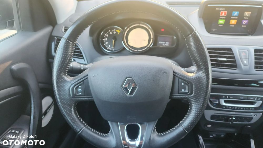 Renault Megane ENERGY TCe 130 BOSE EDITION - 12