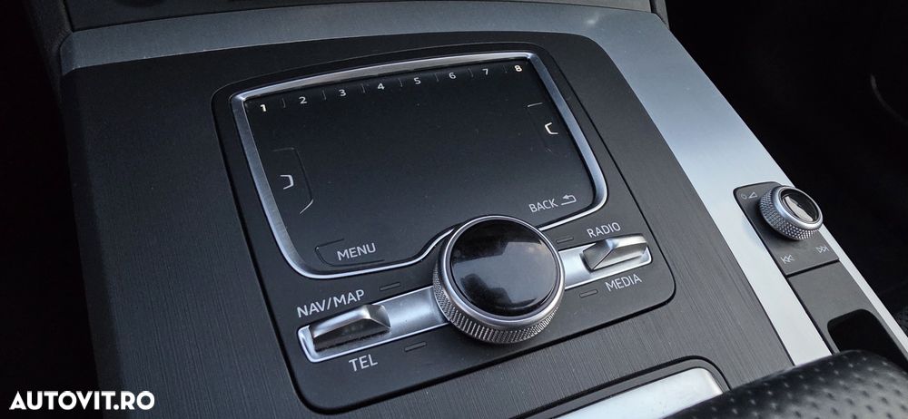 Audi Q5 40 TDI quattro S tronic design - 31