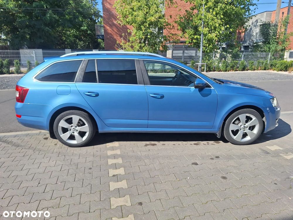 Skoda Octavia 2.0 TDI (Green tec) DSG Style - 5