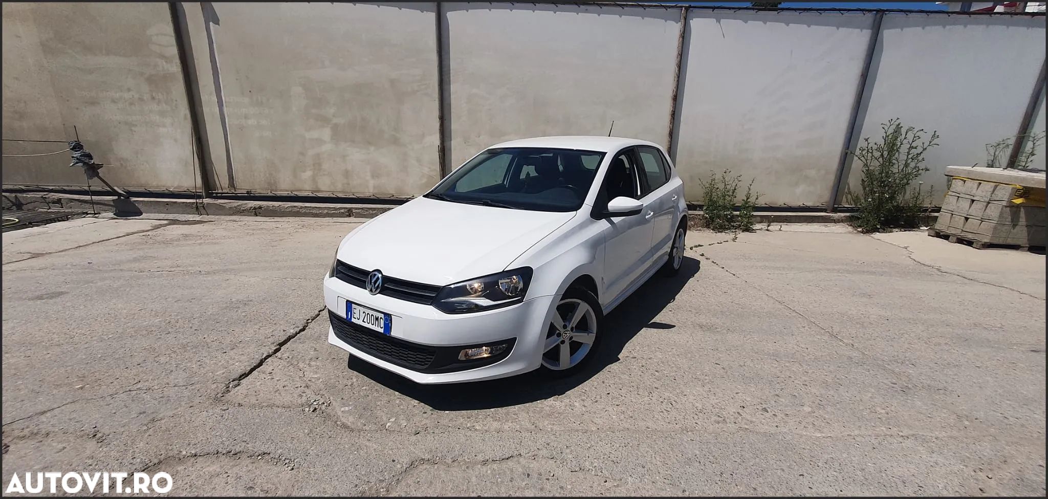 Volkswagen Polo 1.6 TDI Black/Silver Edition - 1