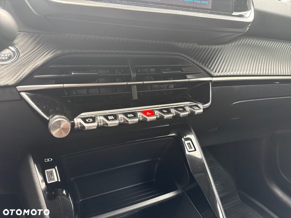 Peugeot 208 50kWh Active - 24