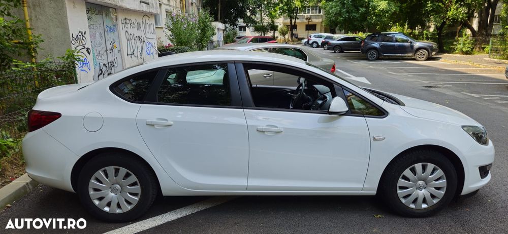 Opel Astra 1.4 ECOTEC Turbo Start/Stop Enjoy - 4