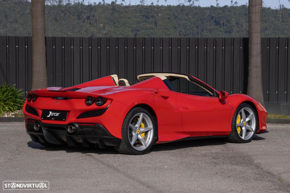 Ferrari F8 Tributo Spider - 14
