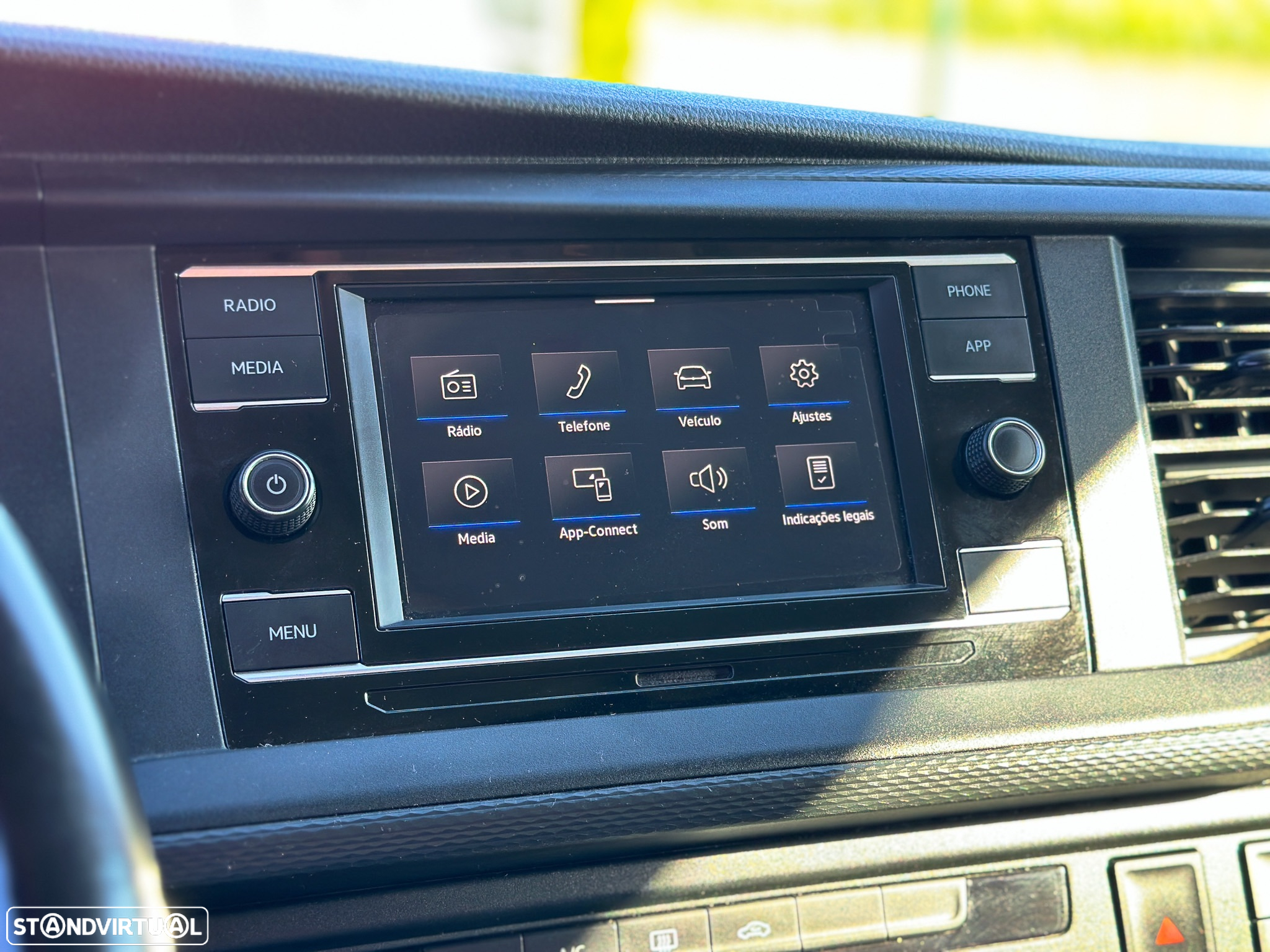 VW Transporter 2.0 TDI Longo Extra AC - 14