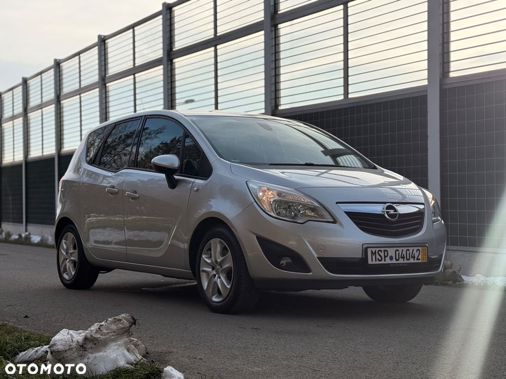 Opel Meriva - 10