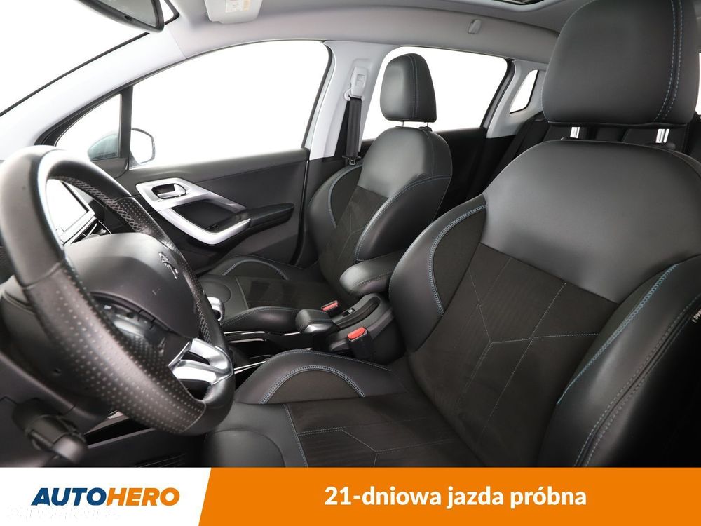 Peugeot 2008 1.2 Pure Tech GPF Crossway S&S - 11