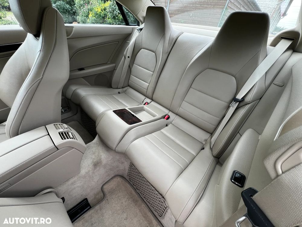 Mercedes-Benz E - 29