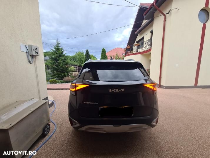 Kia Sportage 1.6 T-GDI MHEV 6MT 4x2 Urban - 2
