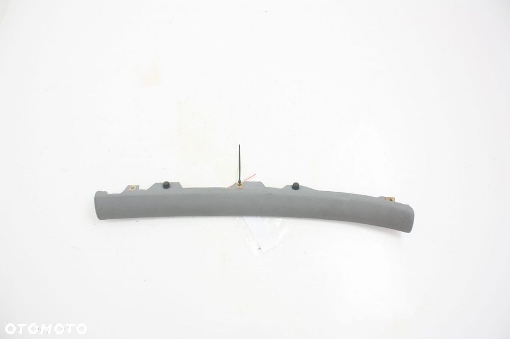 LISTWA BMW 728 E38 - 1