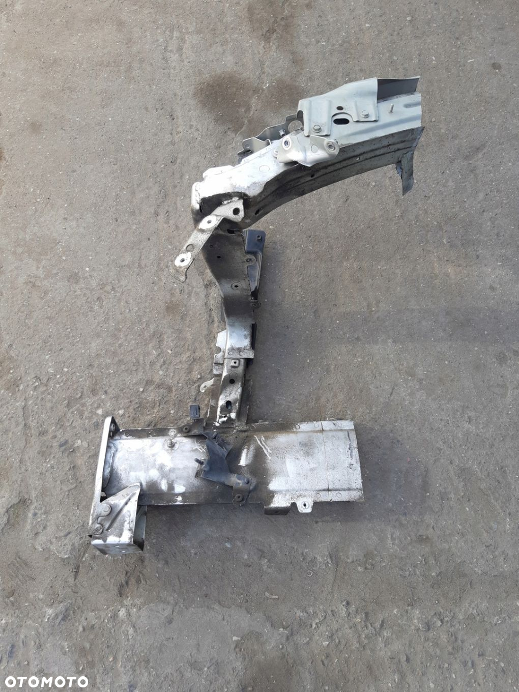 AUDI Q7 4L PODŁUŻNICA LEWA PRZÓD OKULAR FARTUCH - 2