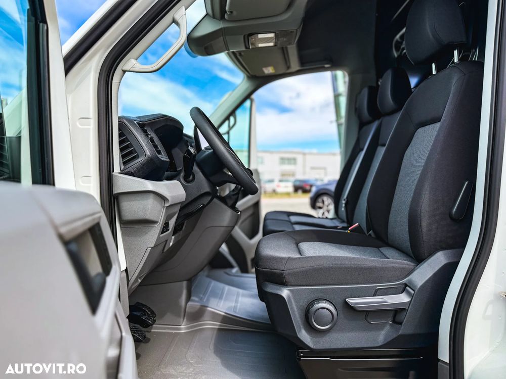 Volkswagen Crafter - 12