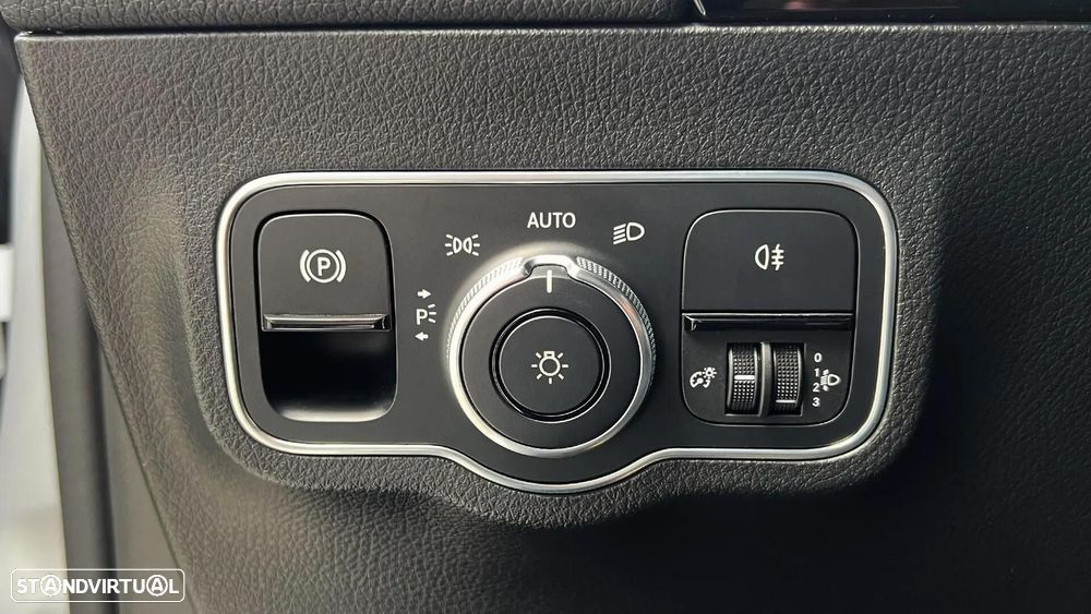 Mercedes-Benz B 180 d Business Solutions Aut. - 20