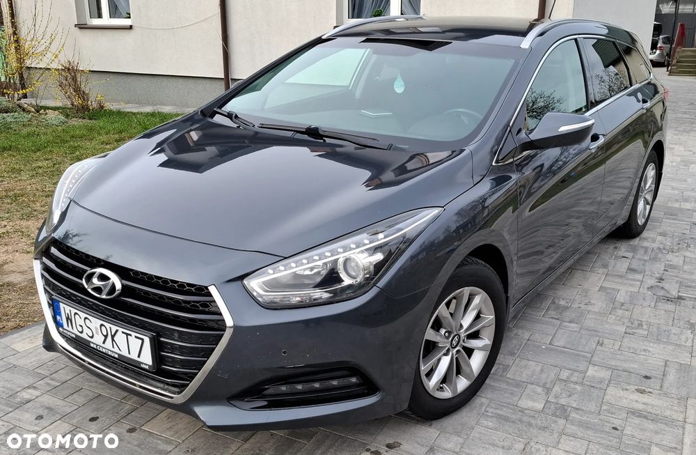 Hyundai i40 1.7 CRDi Comfort DCT - 4
