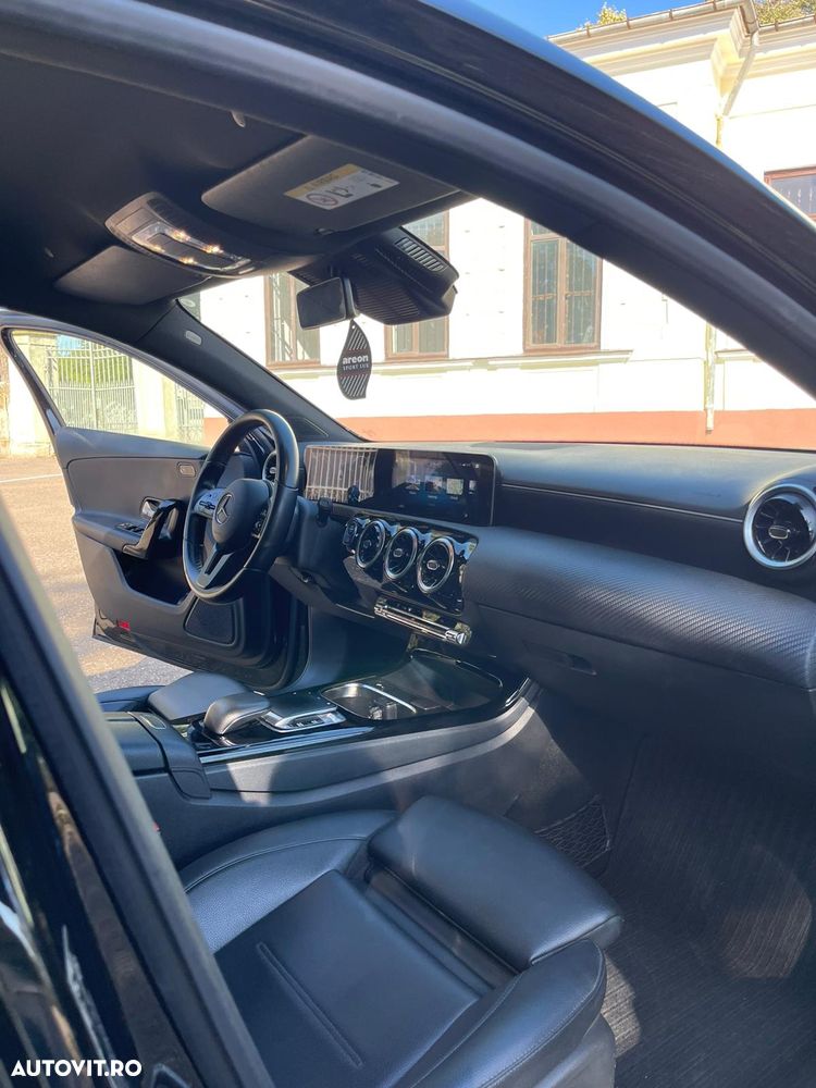 Mercedes-Benz A 220 7G-DCT - 9