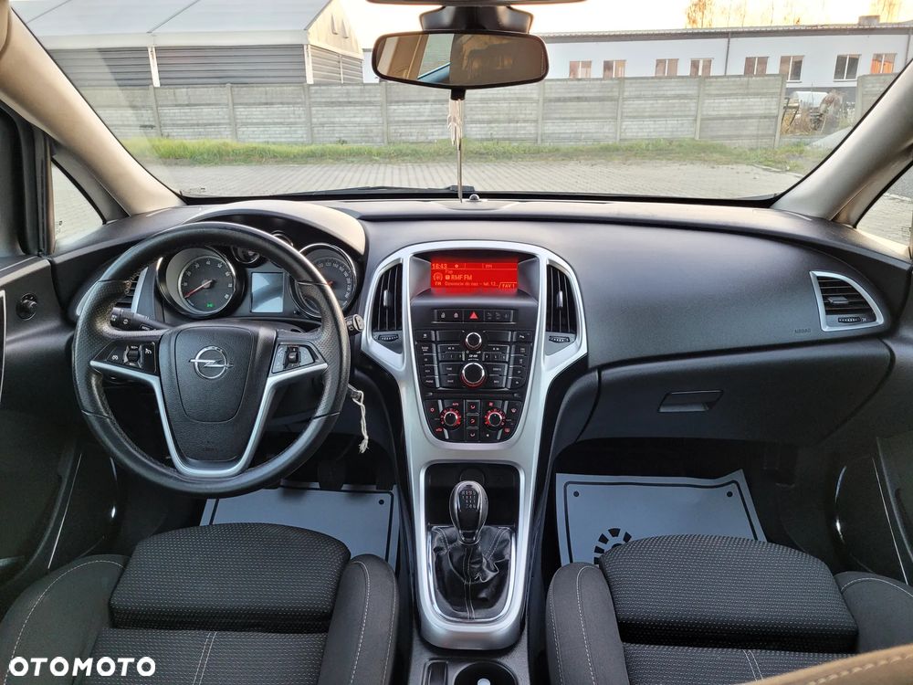 Opel Astra 1.4 Turbo Sports Tourer - 21