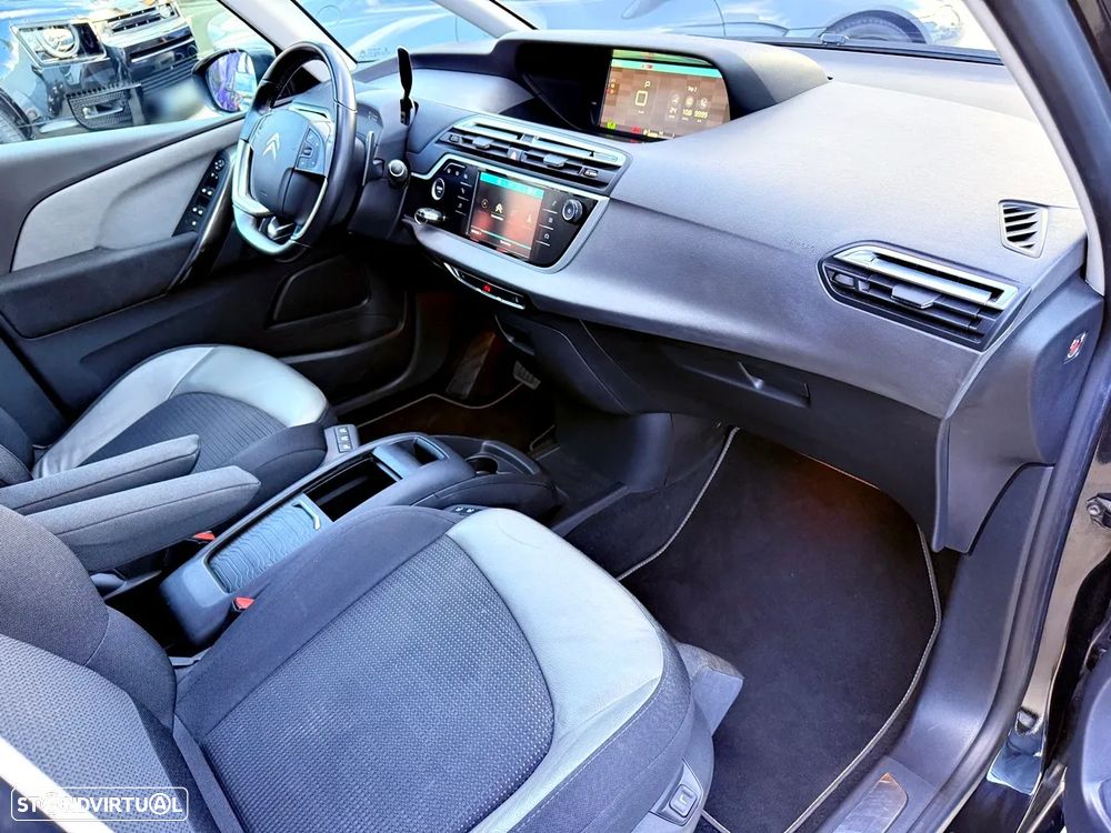 Citroën C4 Picasso - 22