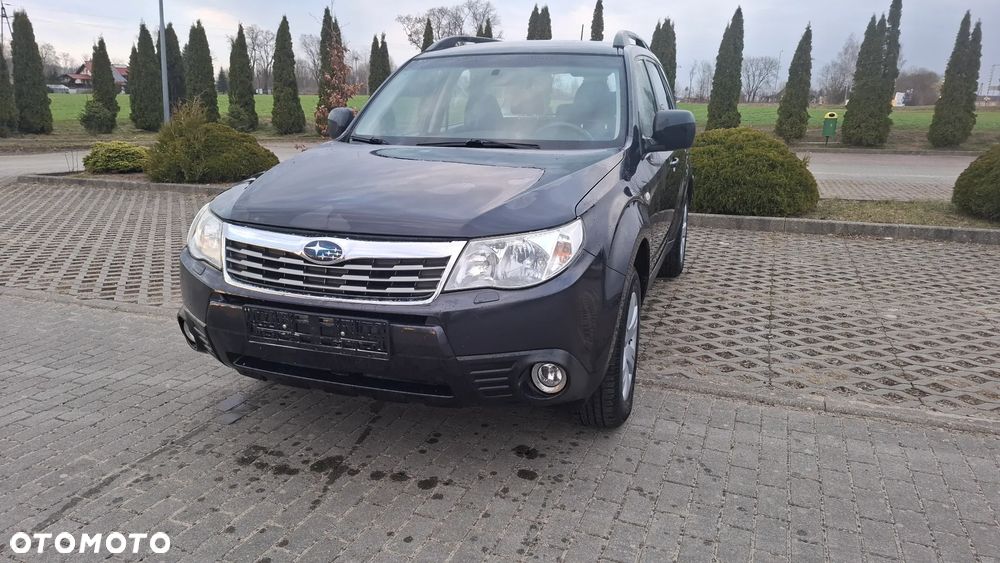 Subaru Forester 2.0X Trend - 2