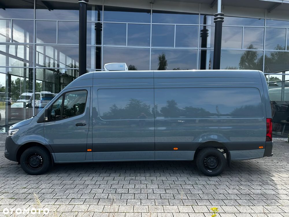 Mercedes-Benz Sprinter - 10