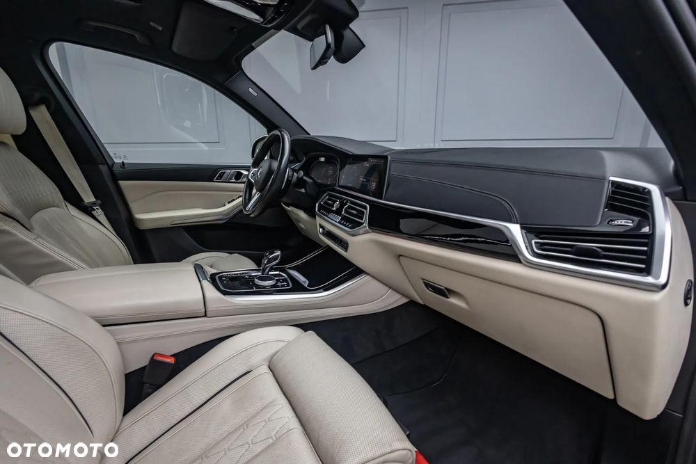 BMW X5 xDrive40i sport - 35