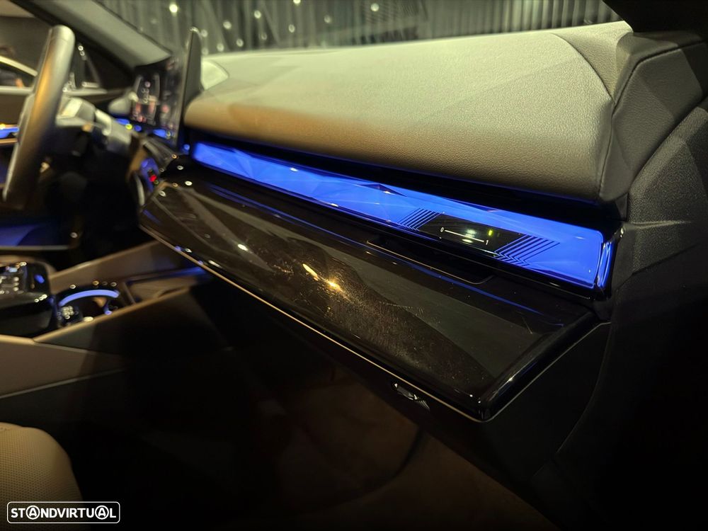 BMW i5 eDrive40 Pack Desportivo M - 43