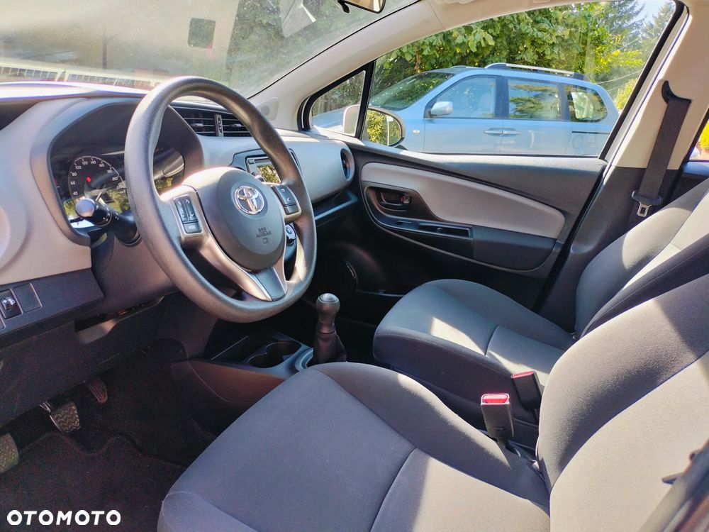 Toyota Yaris - 9