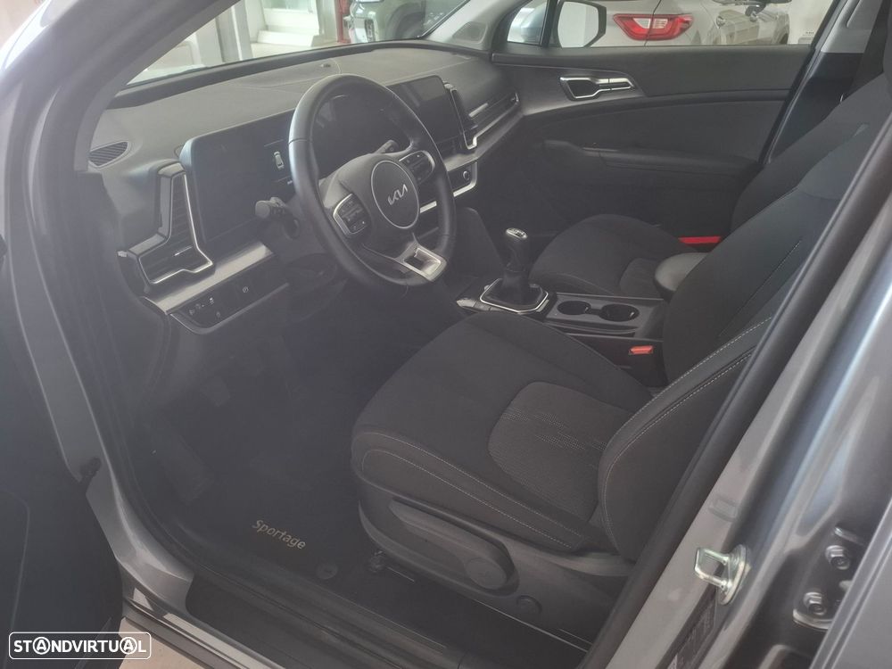 Kia Sportage 1.6 T-GDI Drive - 11