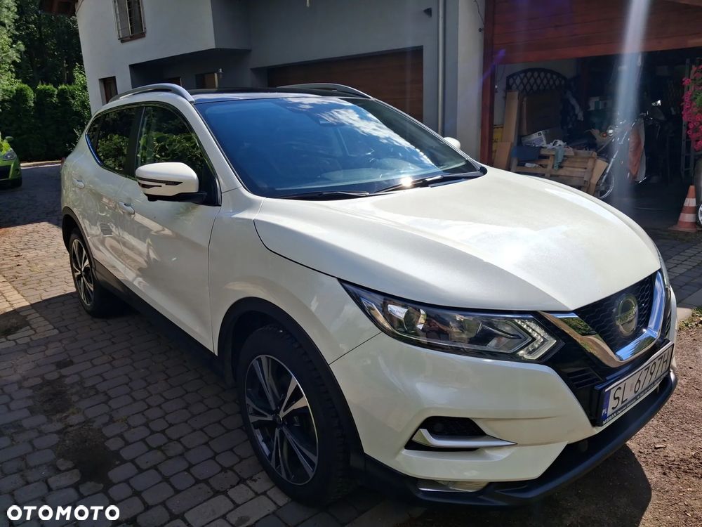 Nissan Qashqai 1.3 DIG-T N-Connecta - 4