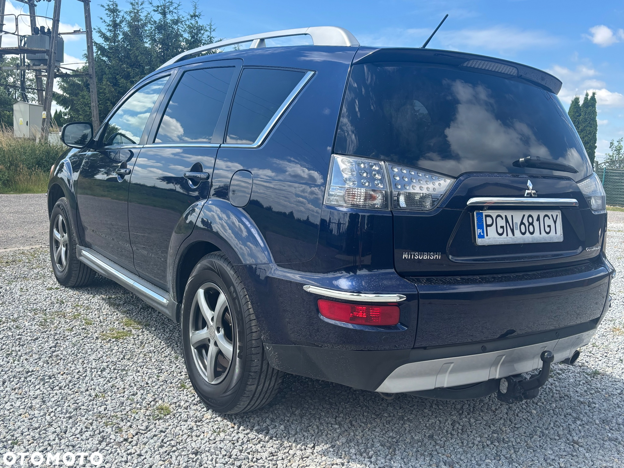 Mitsubishi Outlander - 6