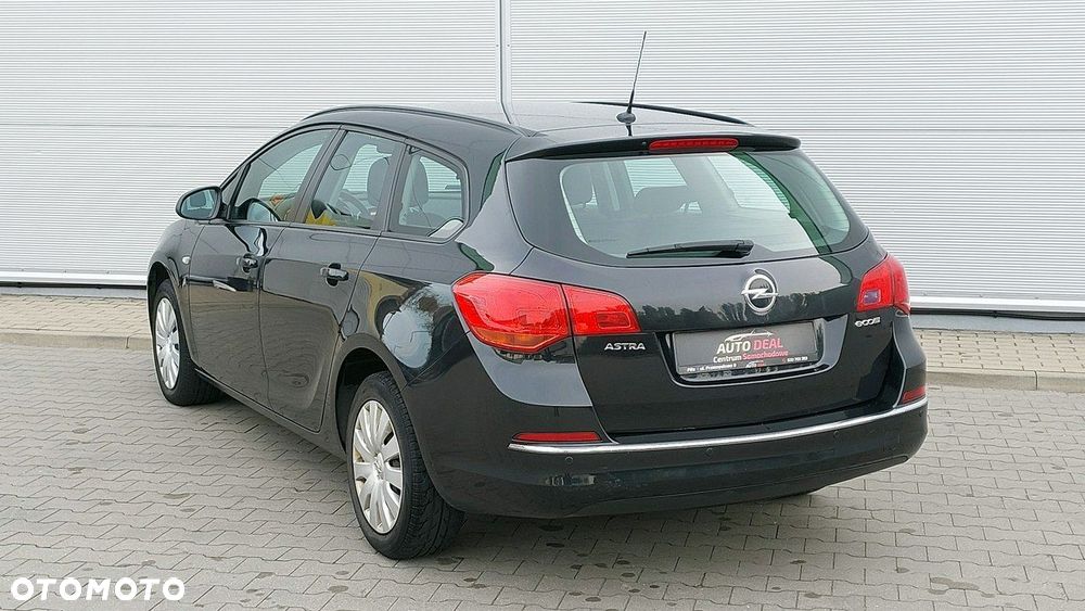 Opel Astra - 12