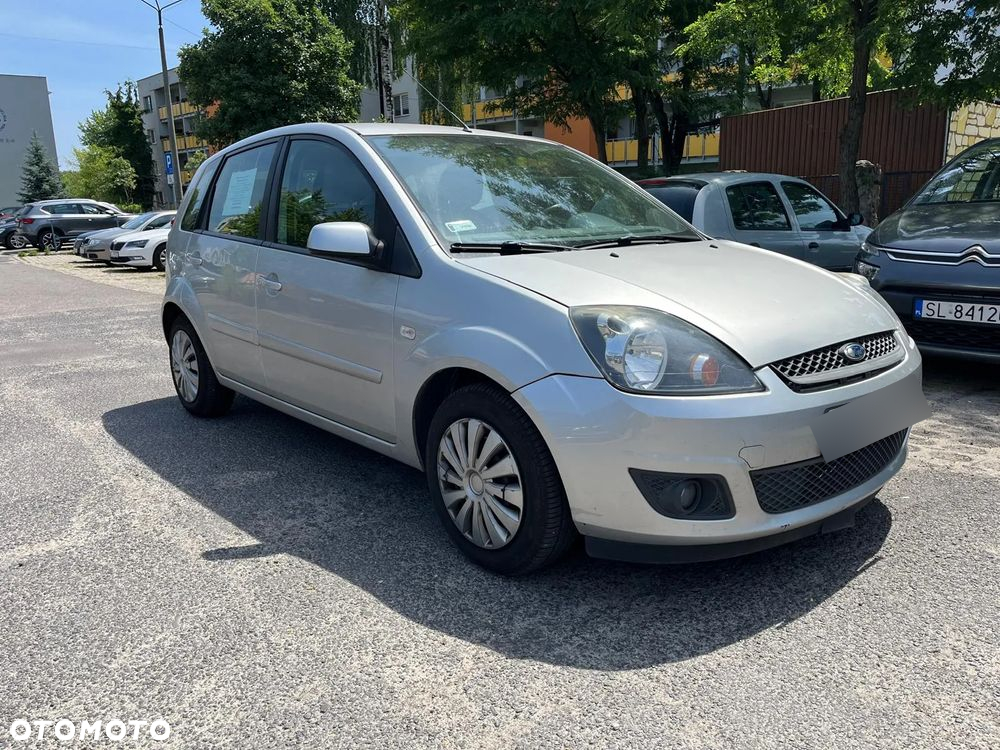 Ford Fiesta - 8