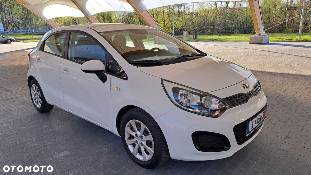Kia Rio 1.2 Attract - 2