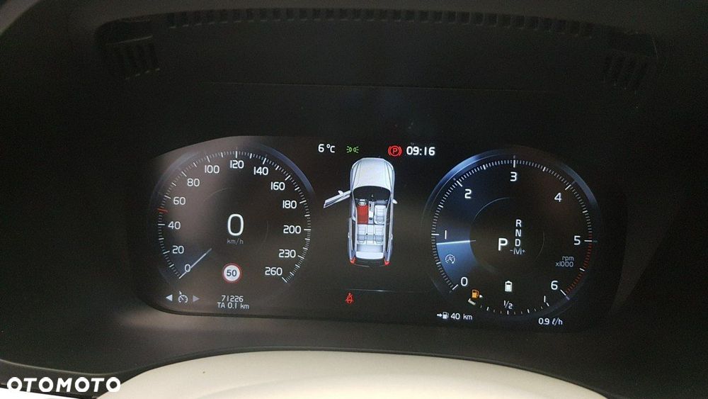 Volvo XC 60 - 21