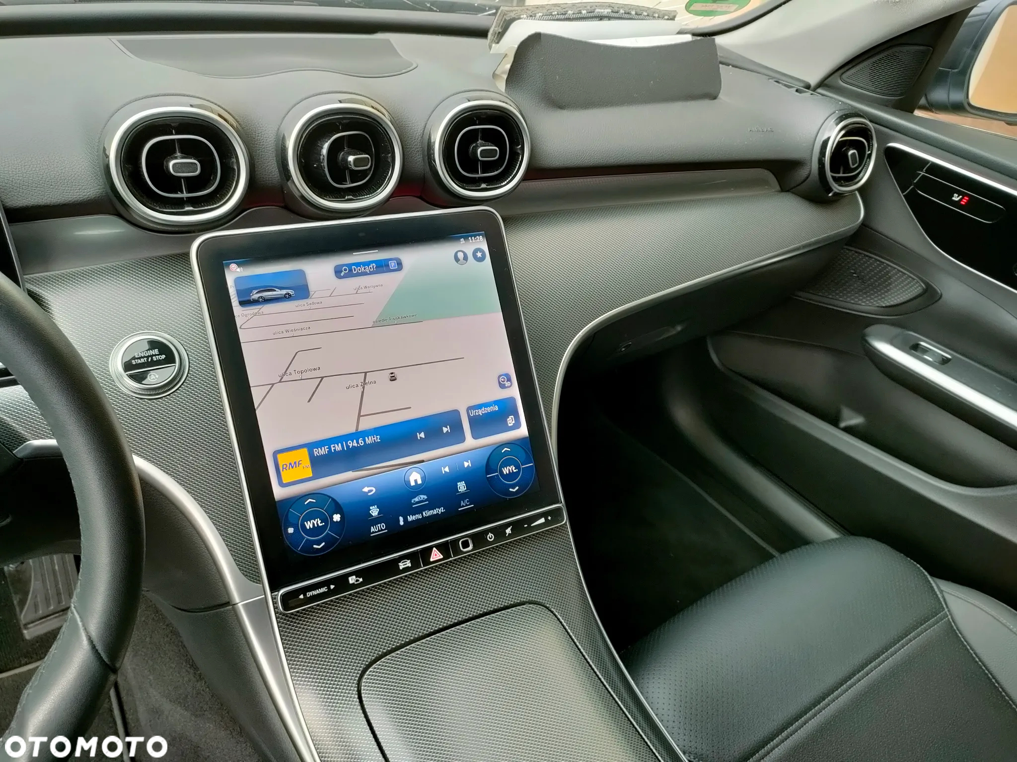 Mercedes-Benz Klasa C 200 d T 9G-TRONIC Avantgarde Advanced - 22