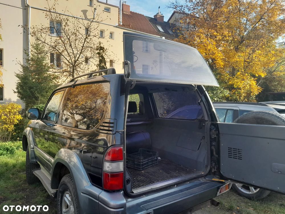 Toyota Land Cruiser - 5