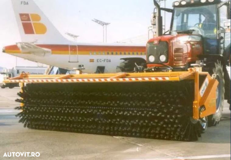 Maturatoare asfalt, perie hidraulica buldoexcavator - 5
