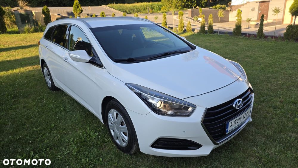 Hyundai i40 1.7 CRDi Comfort - 1