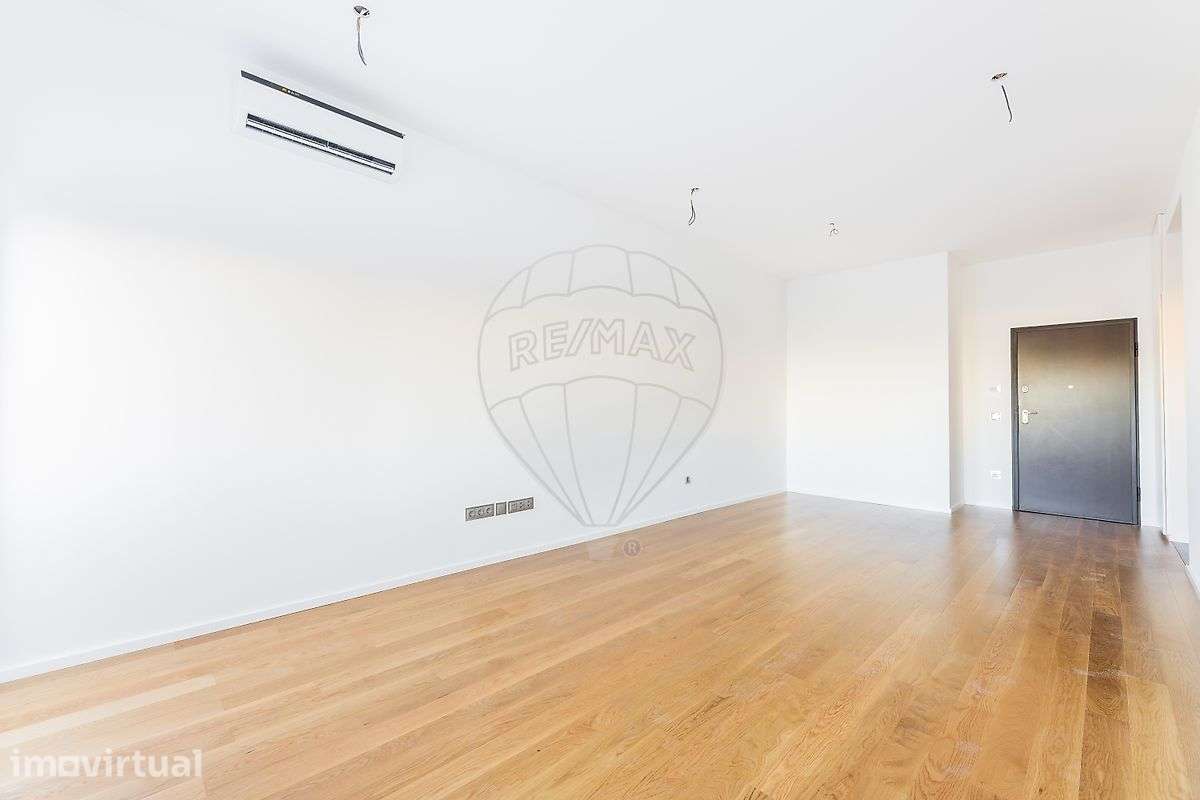 Apartamento T1 para venda - Grande imagem: 2/17