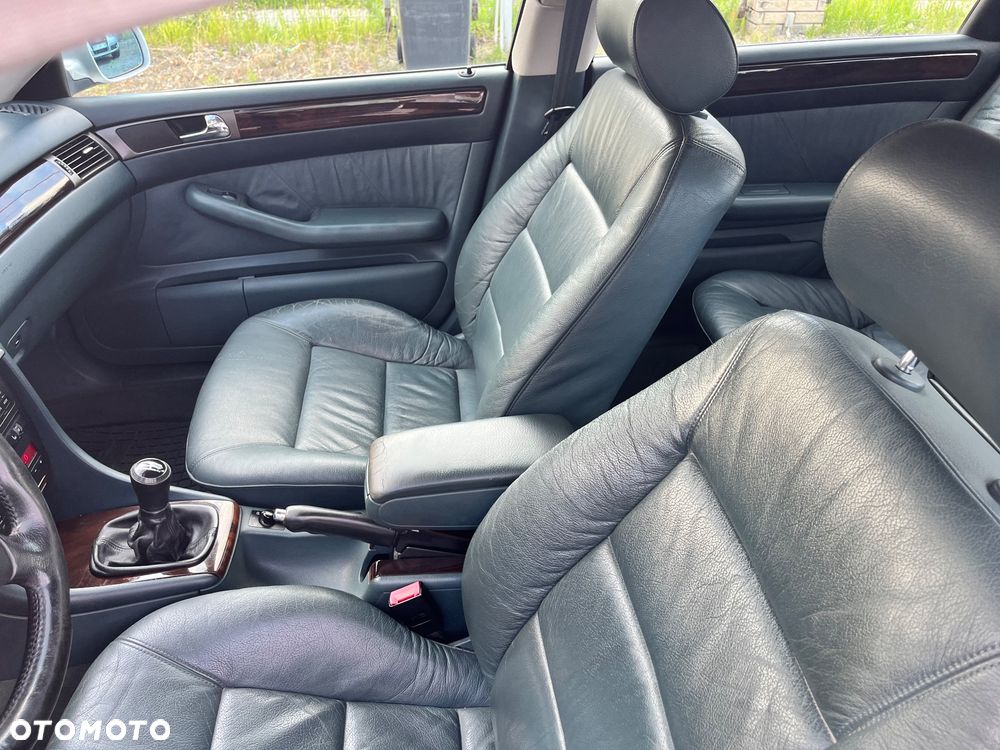 Audi A6 Limousine 2.8 - 10