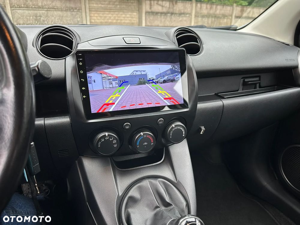 Mazda 2 1.3 Exclusive - 16