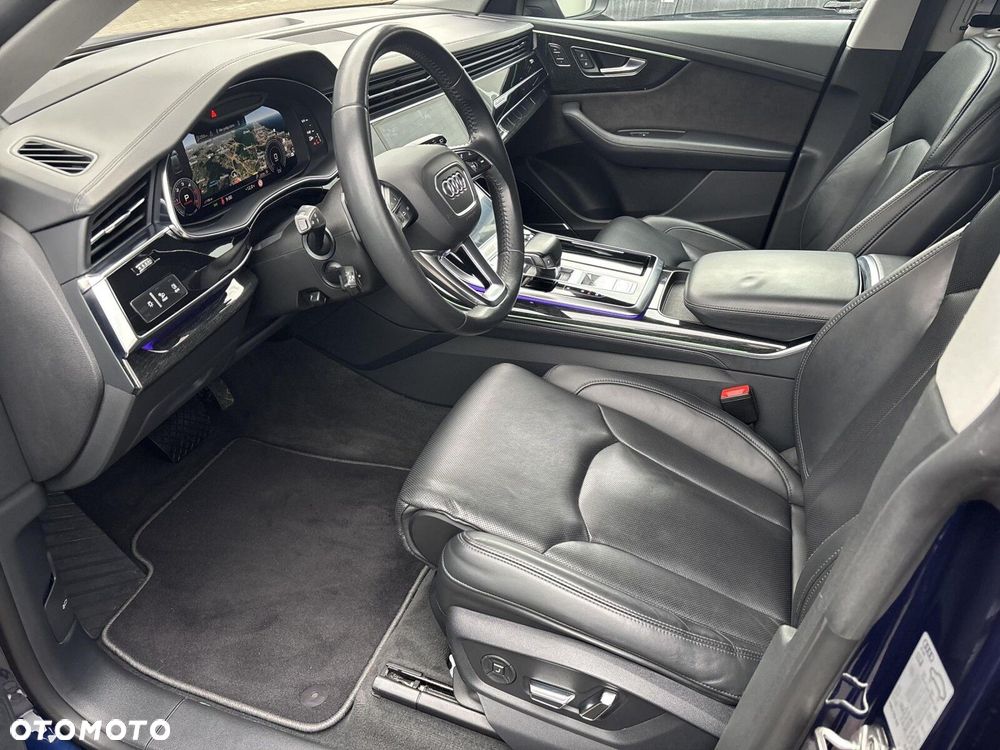 Audi Q8 - 15