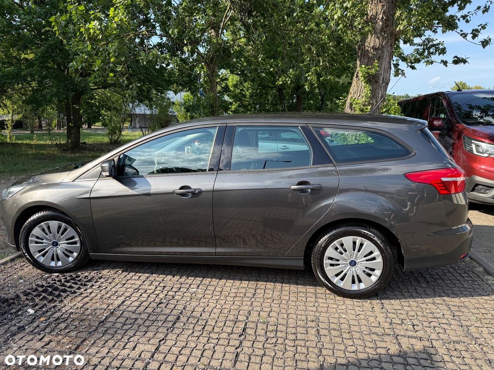 Ford Focus - 1