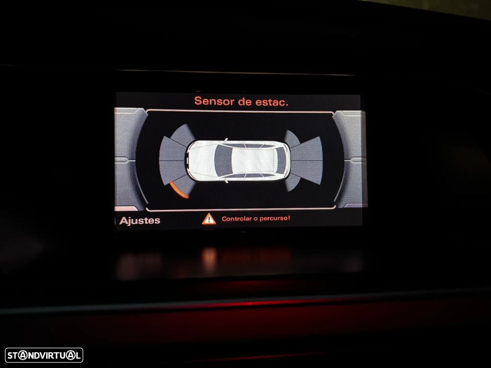 Audi A4 Avant 2.0 TDI S-line - 41