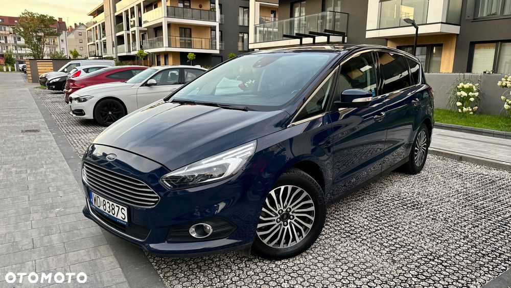 Ford S-Max 2.0 EcoBlue Titanium - 2