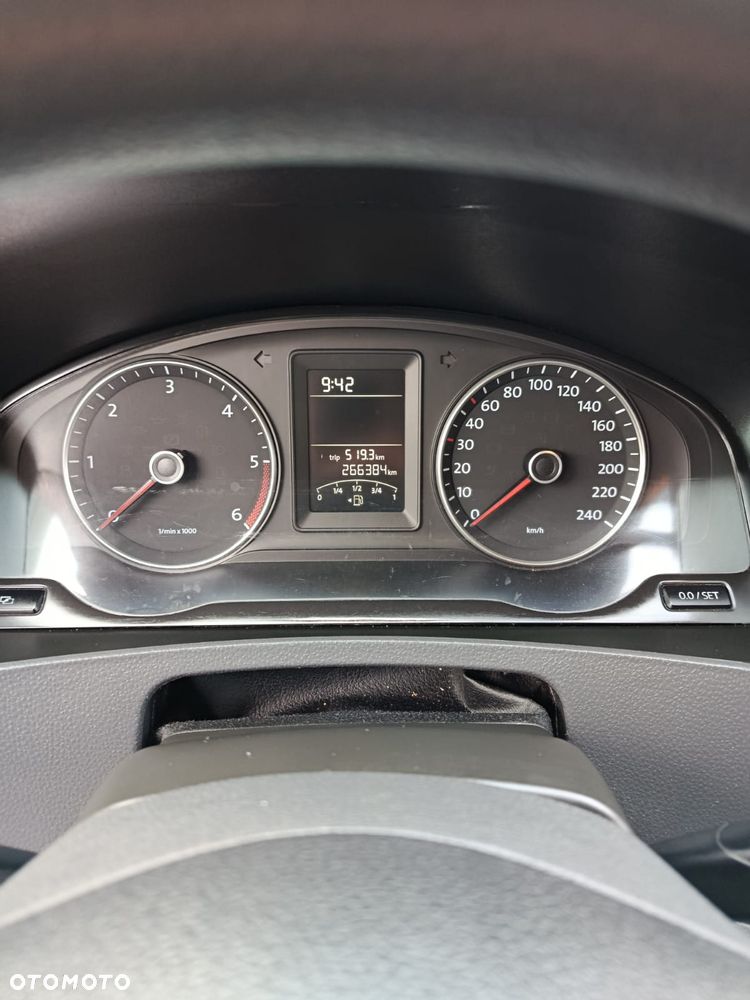 Volkswagen Transporter - 3