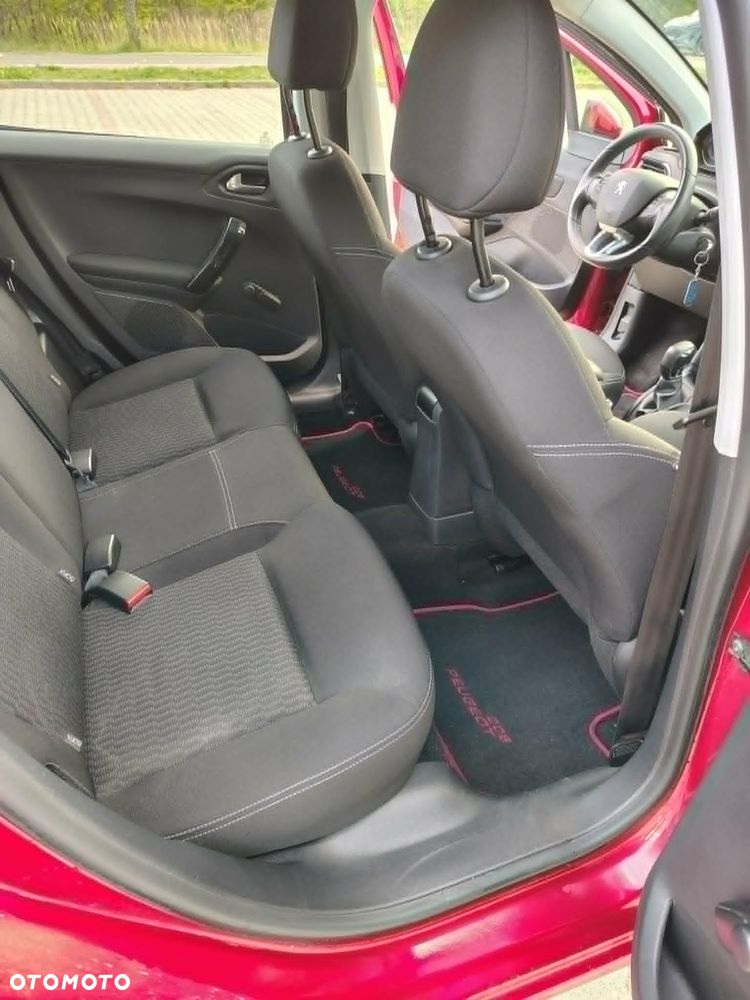 Peugeot 208 1.2 PureTech Active - 6