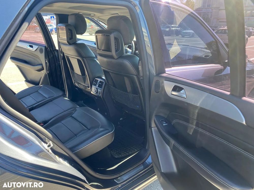 Mercedes-Benz ML 350 BlueTec 4MATIC Aut - 20