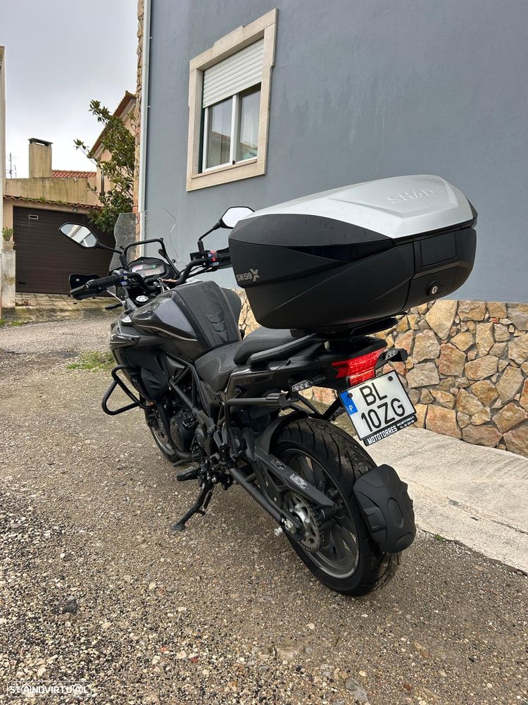 Benelli TRK 502 - 11